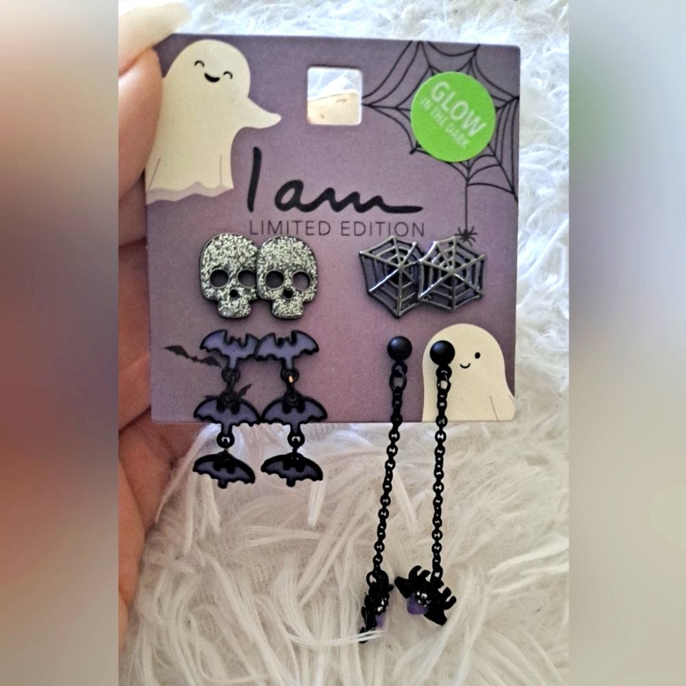 NWT I Am Nightmare Before Christmas Earrings Silver Skull Purple Bat Black Widow